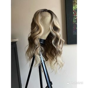 Synthetic Lace Tab Part Wig Ombre Ash Brown into Blonde Wavy 22in